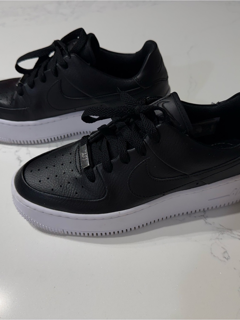 Nike Air Force 1 Sage Low Black & White 8